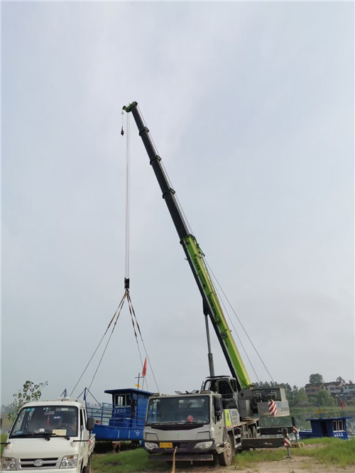 东阿县桥梁建设吊装案例